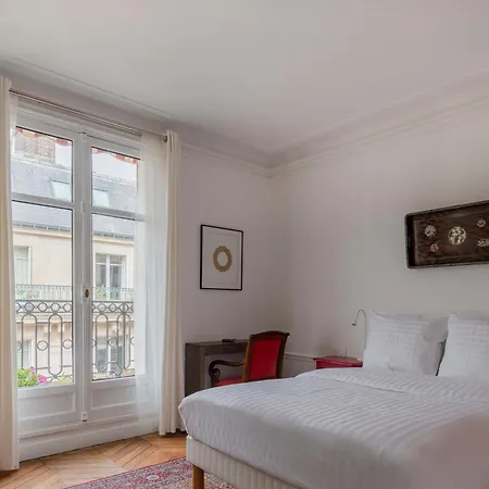 Paris Les Sablons Elegant *