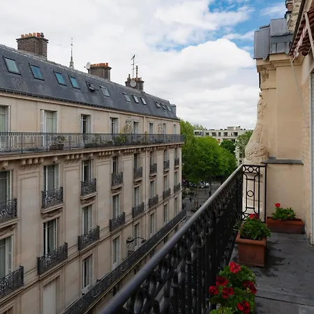 Paris Les Sablons Elegant Апартаменты